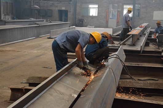 鋼結構生產廠家的責任不止有安全和質量，還有……